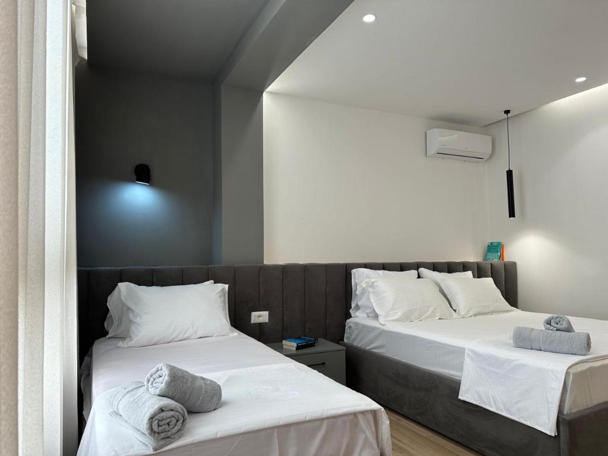 Luxurious Seaside Apartment Durrës Zewnętrze zdjęcie
