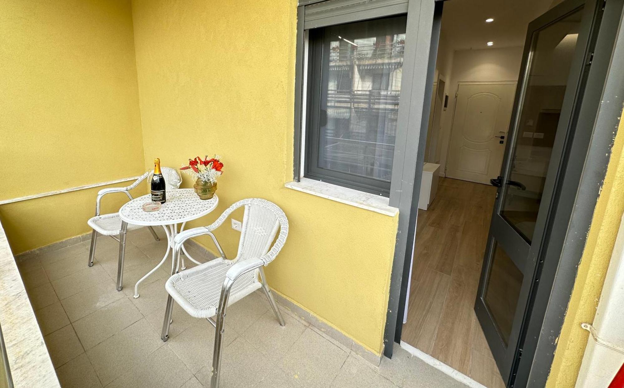 Luxurious Seaside Apartment Durrës Zewnętrze zdjęcie